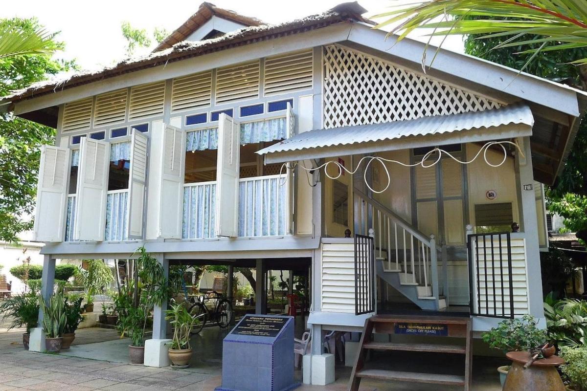 Homestay Wira Fh 阿罗士打 外观 照片